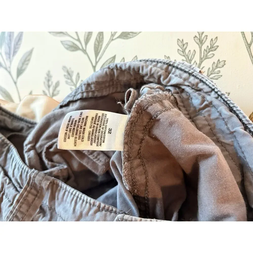 Aeropostale description cargo